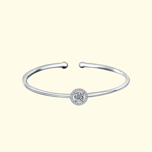 Photo of silver moissanite bracelet